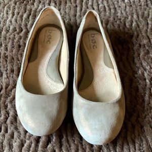 b.o.c flat shoes